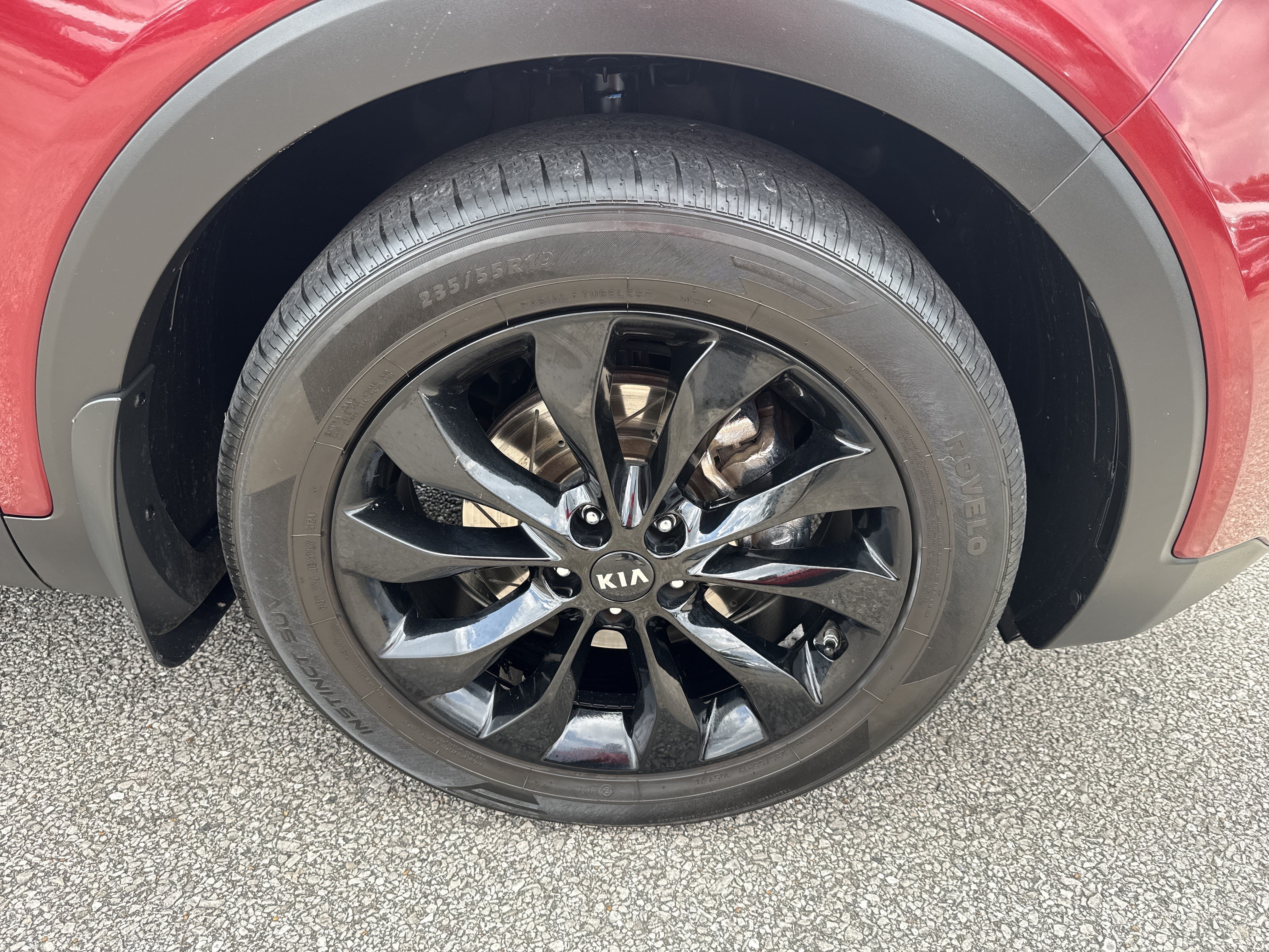 Used 2019 Passion Red Kia S V6 image 12