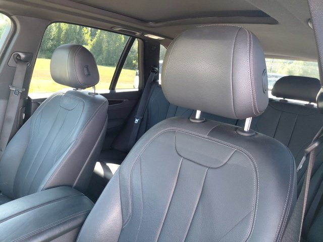 Used 2018 Black BMW xDrive35i image 18