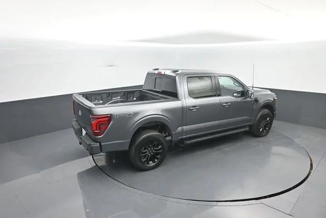 New 2026 Gray Ford Lariat image 34
