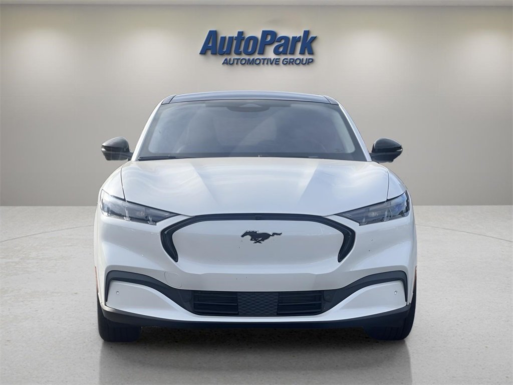 2025 Ford Mustang Mach-E Premium photo 2