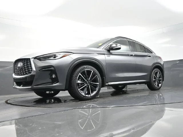 Used 2023 Gray INFINITI LUXE image 35