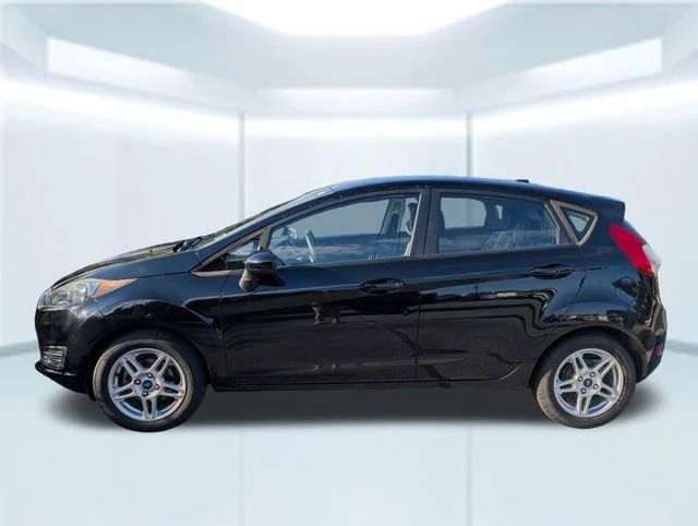 Used 2019 Black Ford SE image 2
