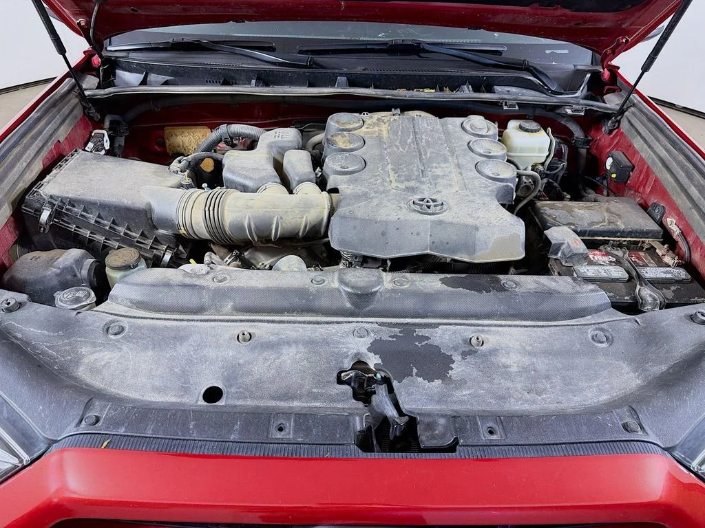 Used 2016 Red Toyota SR5 Premium image 28