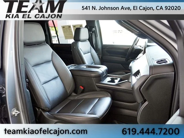 Used 2022 Gray Chevrolet Z71 image 13
