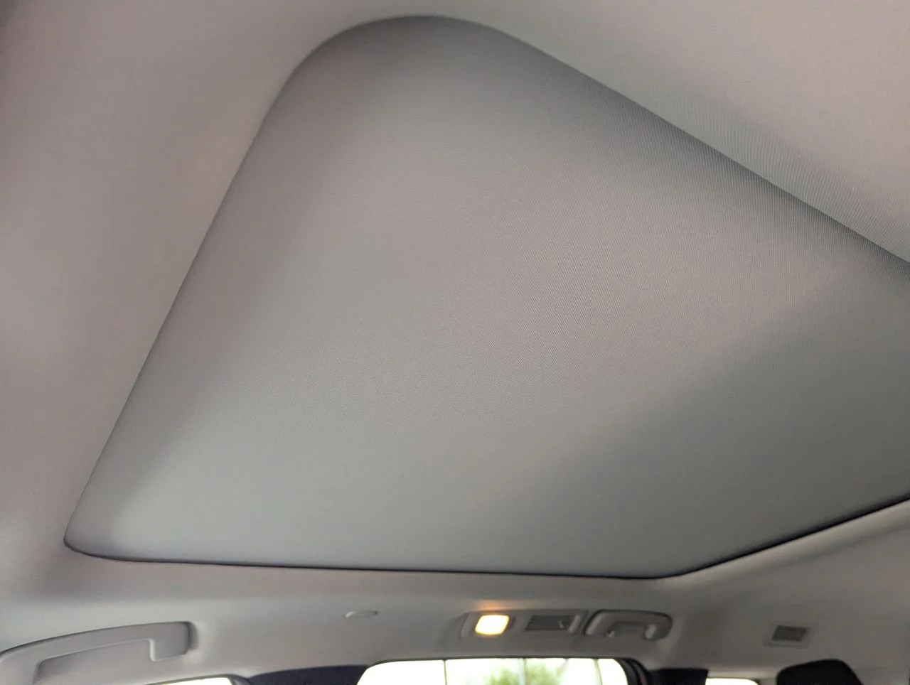 New 2027 RADIANT WHITE INFINITI Luxe AWD image 23