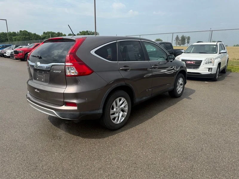Used 2015  Honda EX image 6