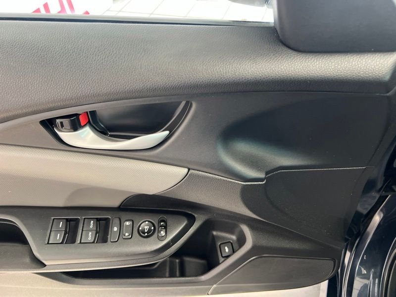 Used 2020  Honda LX image 19