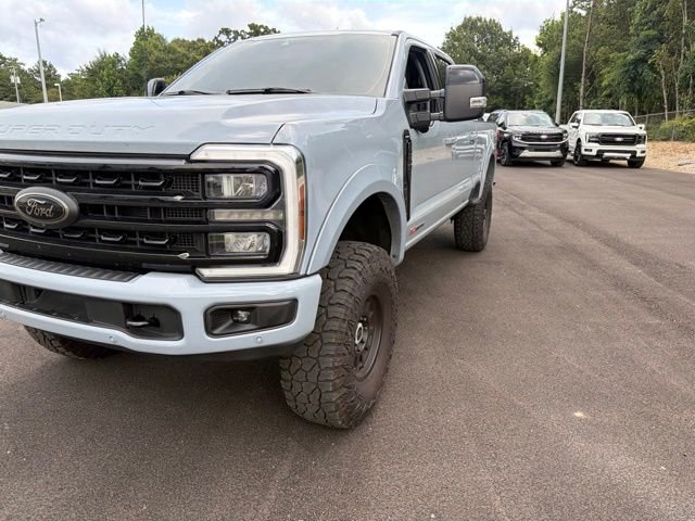 Used 2024 Gray Ford Lariat image 3