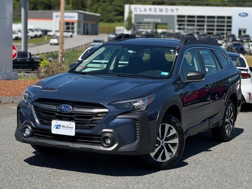 Used 2025 Blue Subaru 2.5i image 1