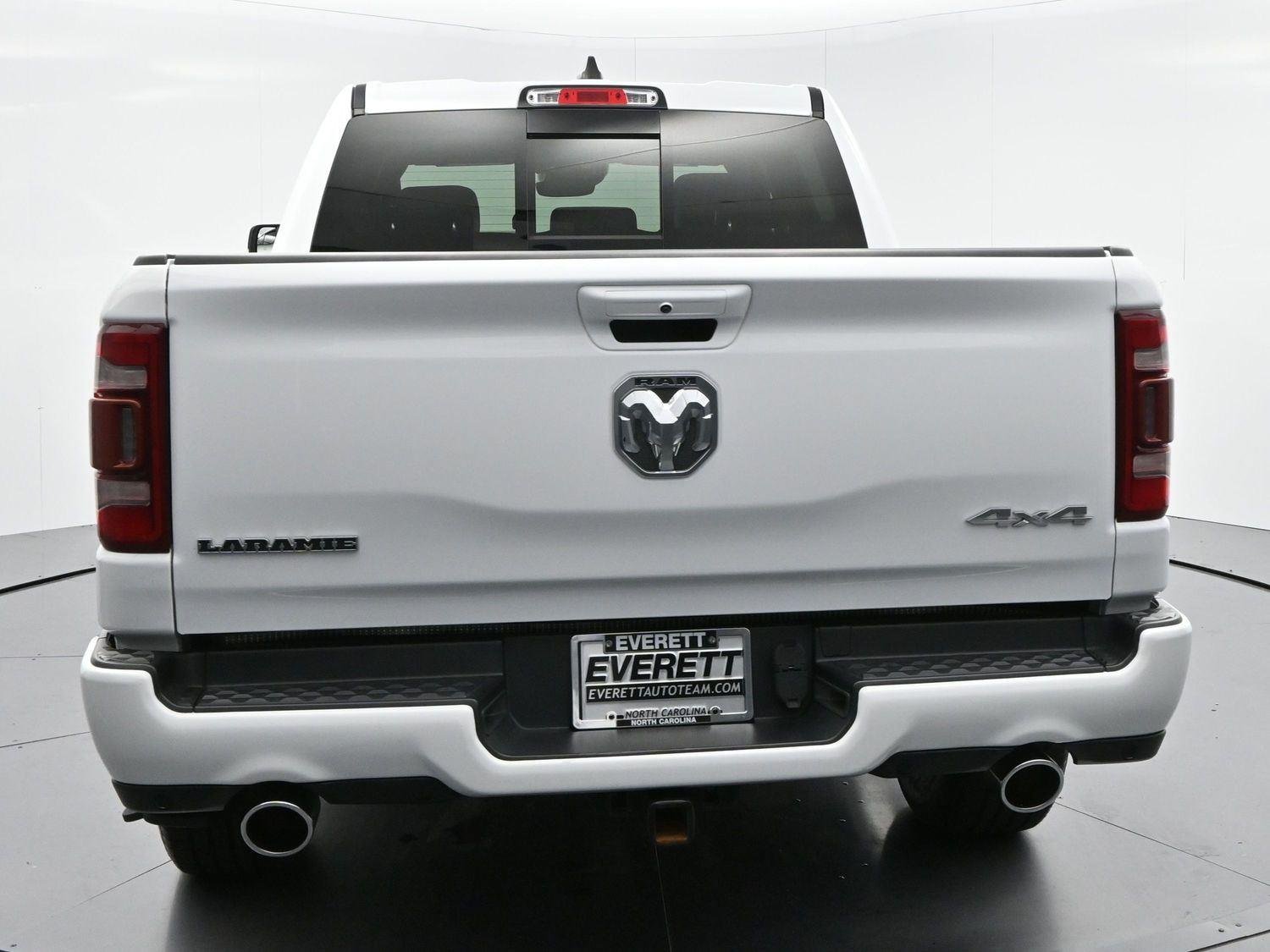 Used 2022 White Ram Laramie image 6