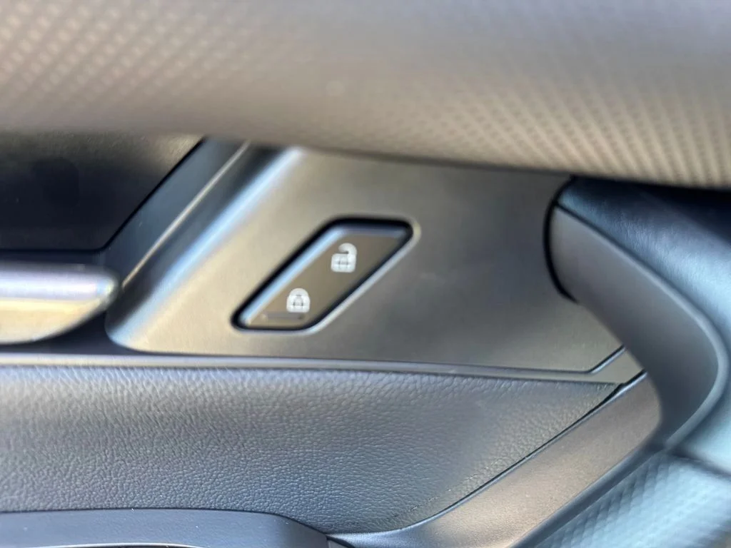 New 2026 Sand Metallic Mazda 2.5 S Meridian Edition image 14