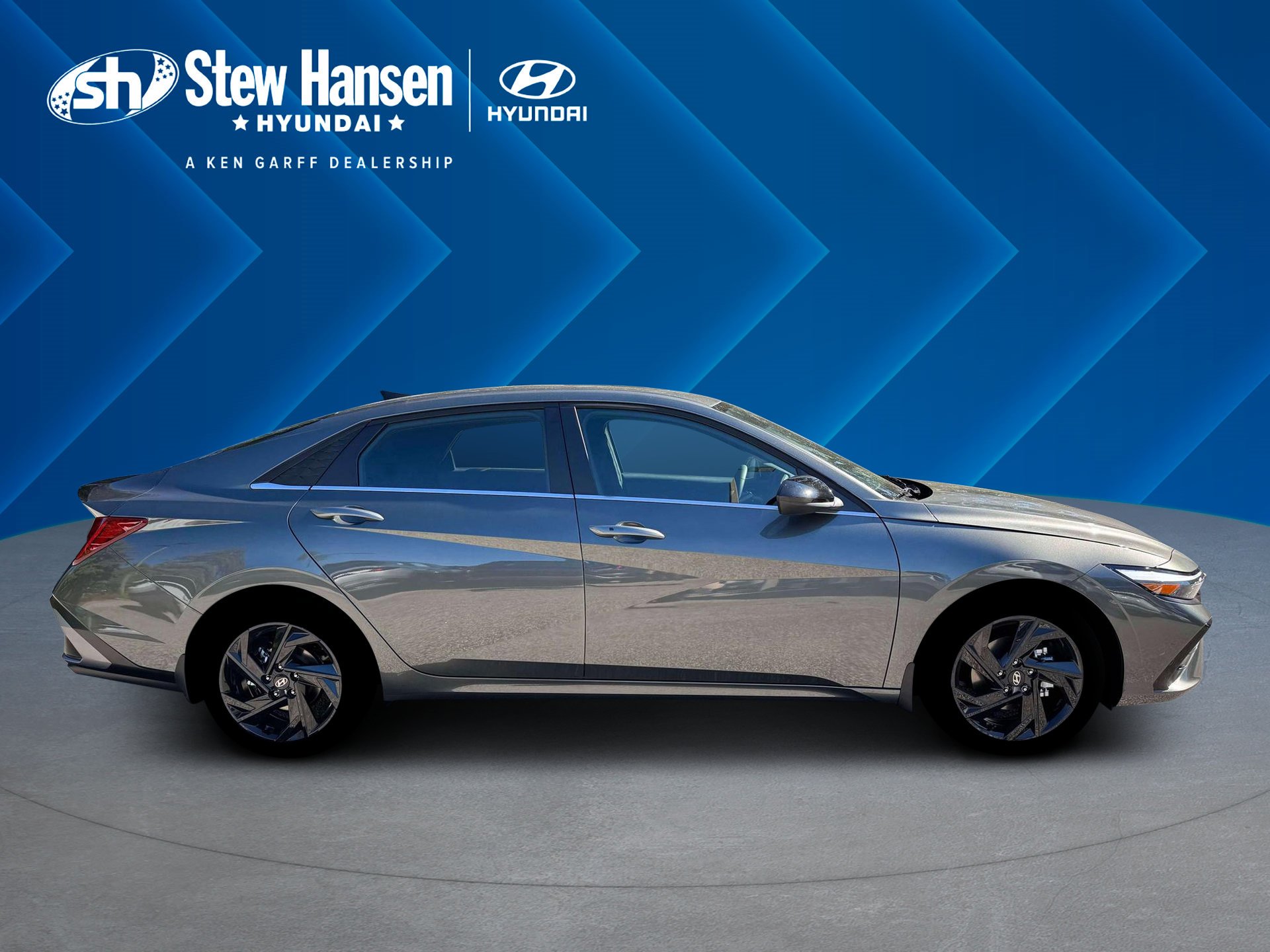 New 2026 Amazon Gray Hyundai SEL Sport Premium image 9