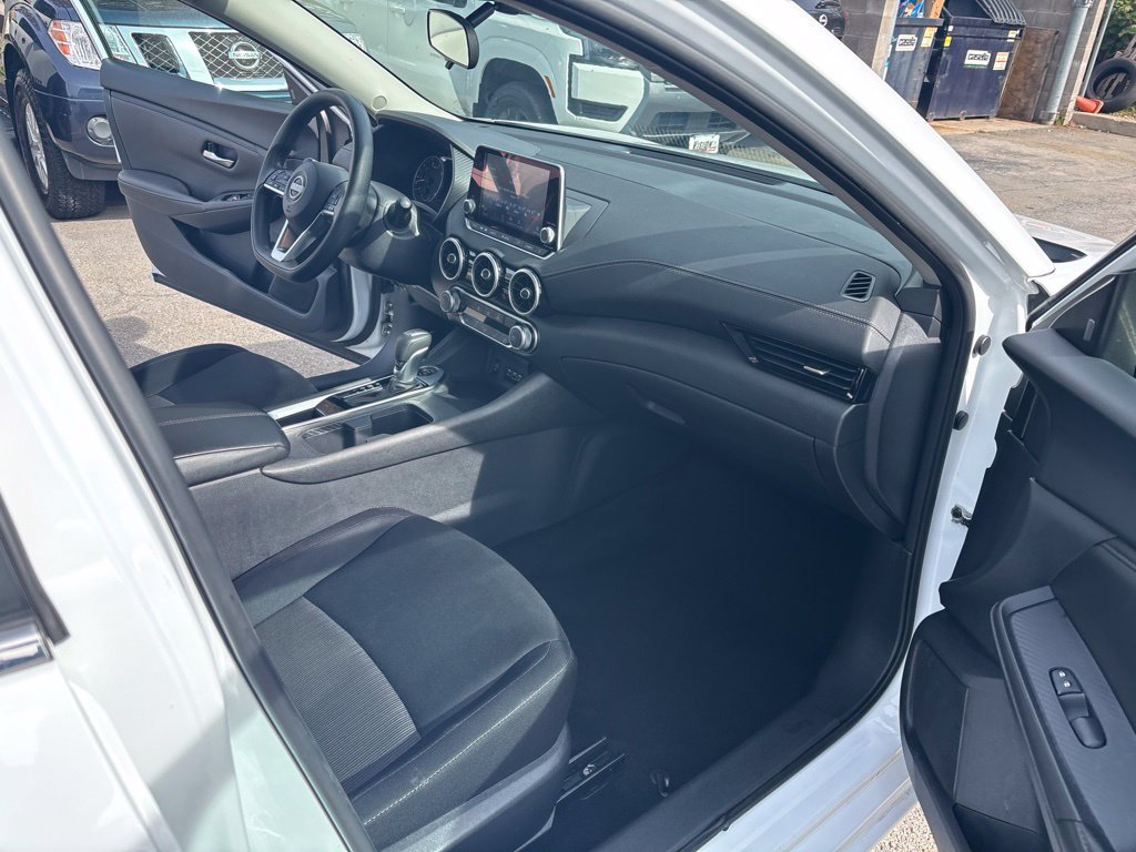 Used 2024 White Nissan SV image 20