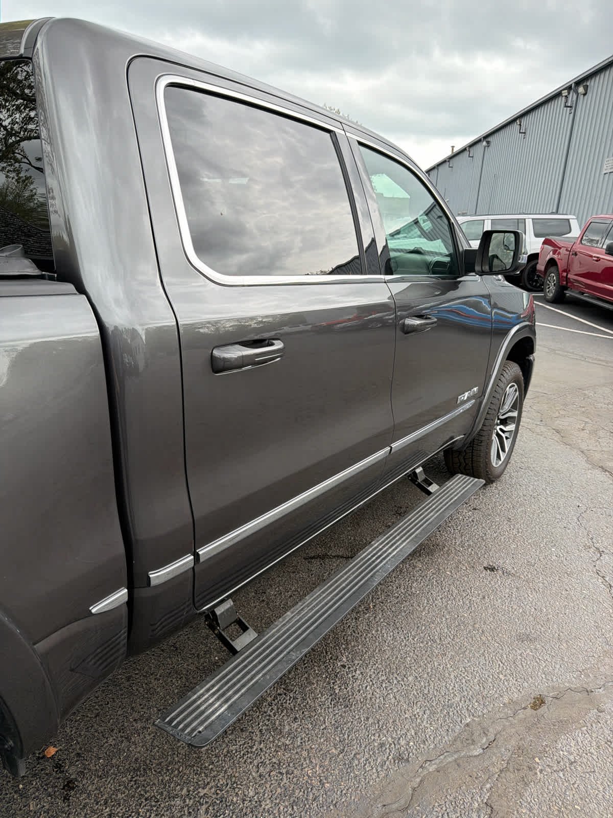 New 2026 Granite Crystal Metallic Clear-Coat Exterior Paint RAM Limited image 15