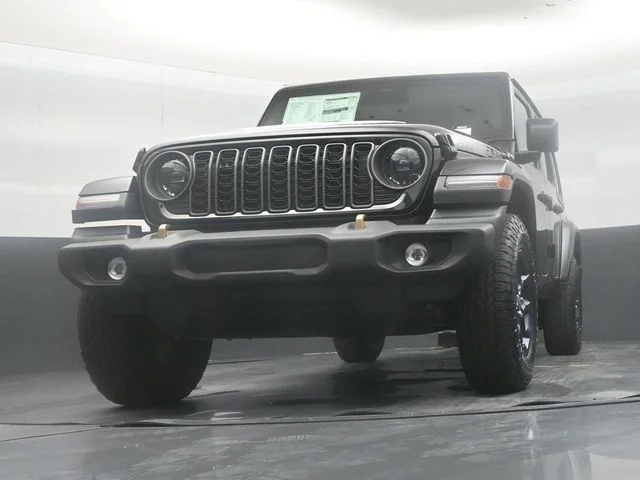 New 2026 Black Clear-Coat Exterior Paint Jeep 85th Anniversary Edition image 46