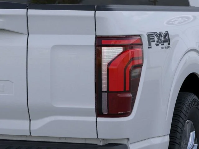 New 2025 White Metallic Ford Lariat image 19