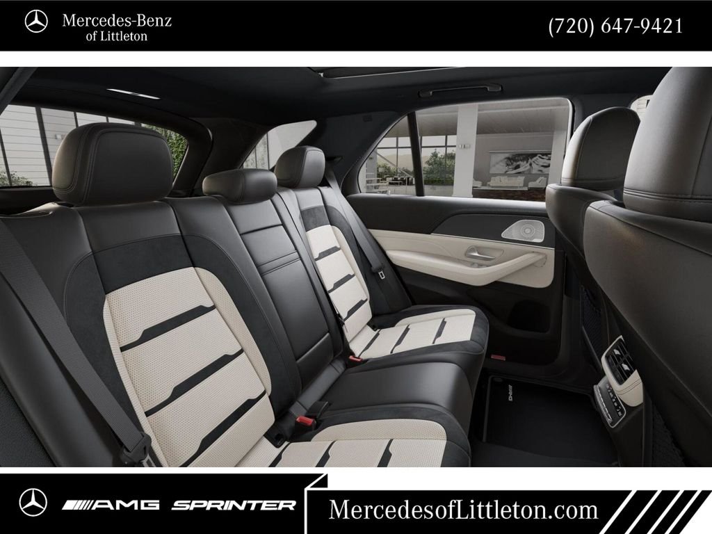 New 2026 MANUFAKTUR Moonlight White Metallic Mercedes-Benz GLE 53 AMG® image 5