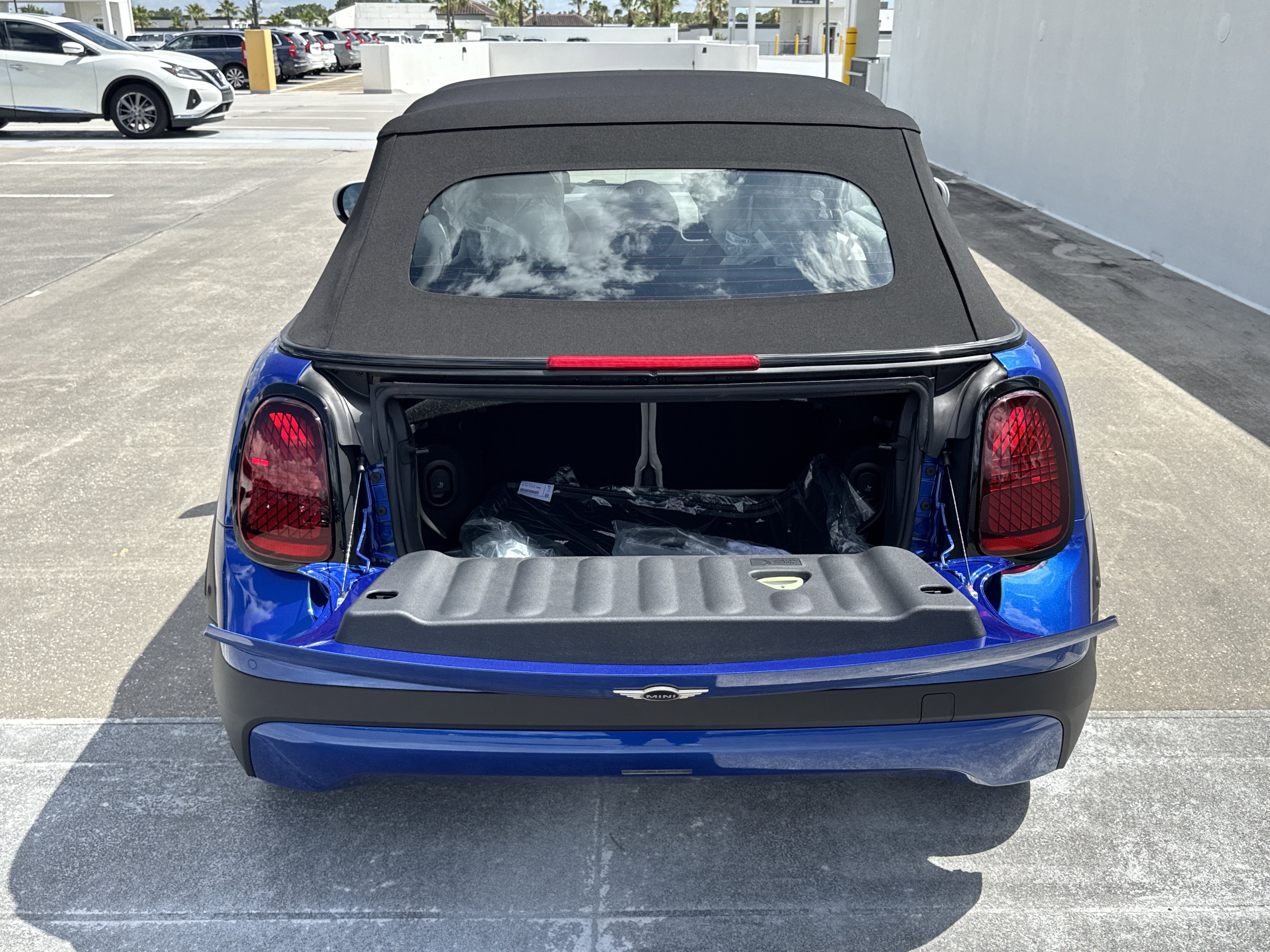2026 MINI Convertible S - Photo 11