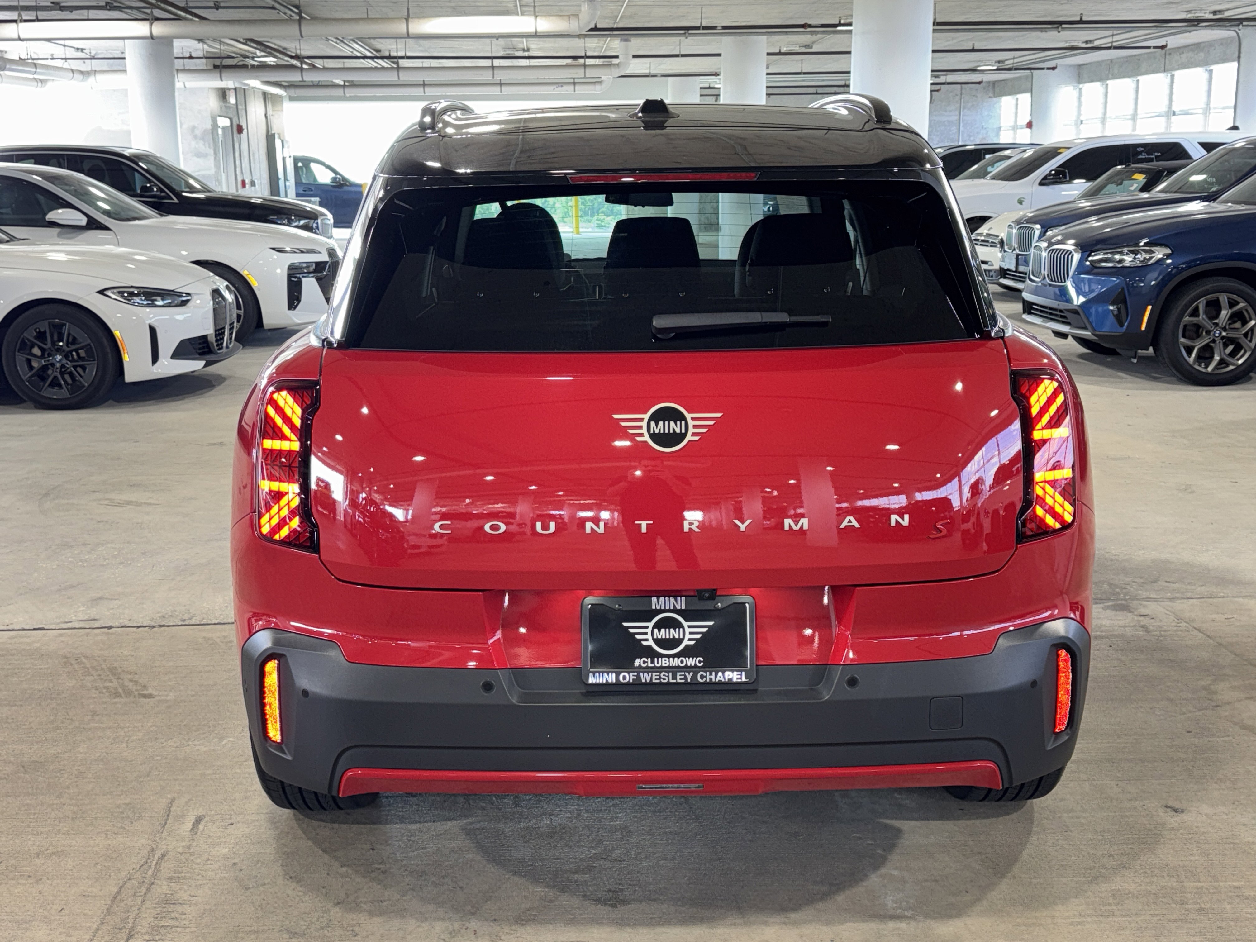 Used 2025 Chili Red II MINI S image 7