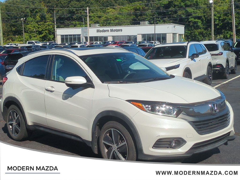 Used 2022 White Honda EX image 1