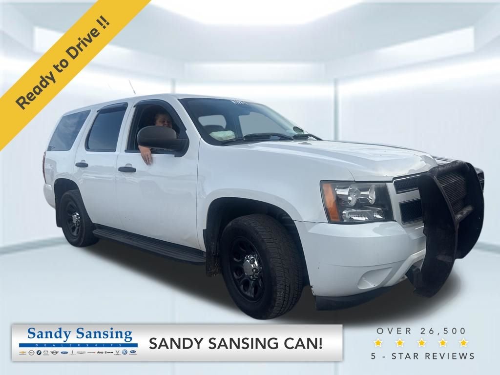 Used 2013 White Chevrolet Police image 1
