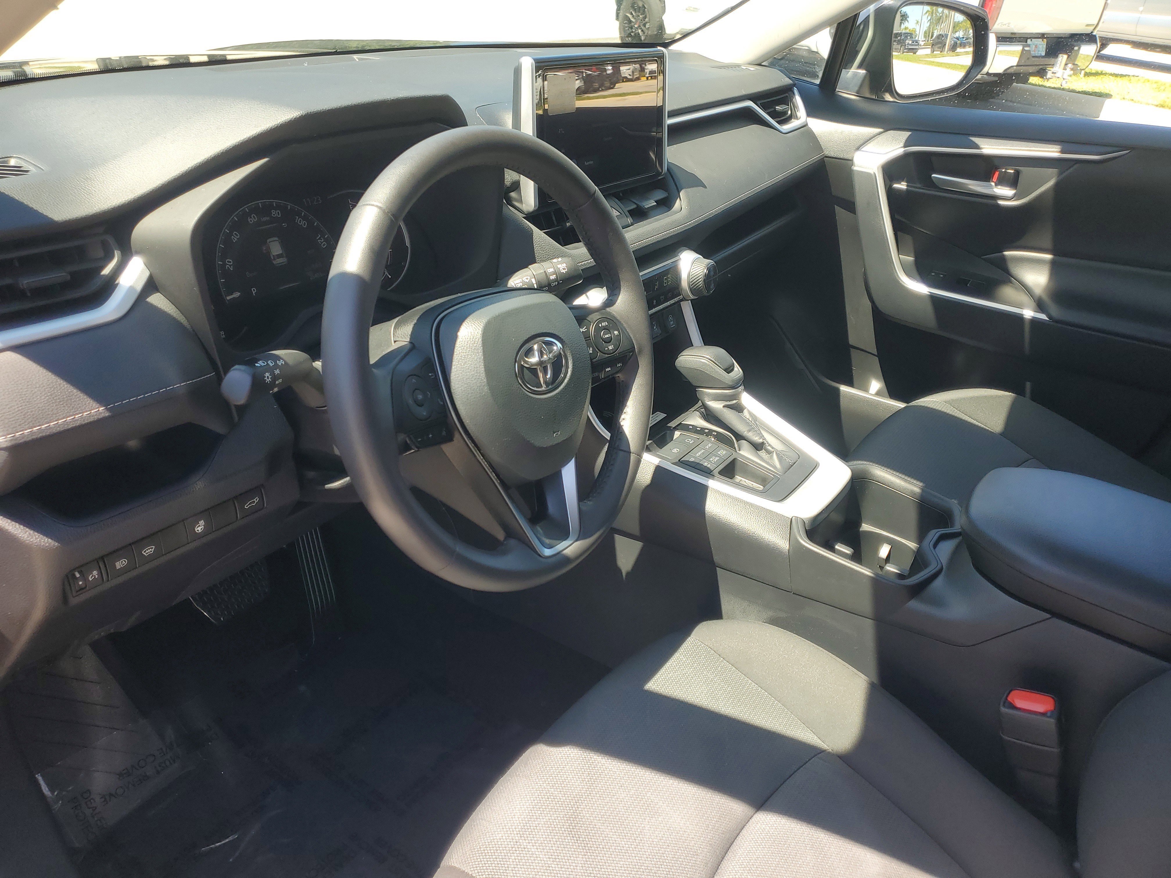 Used 2025 Magnetic Gray Metallic Toyota XLE image 17