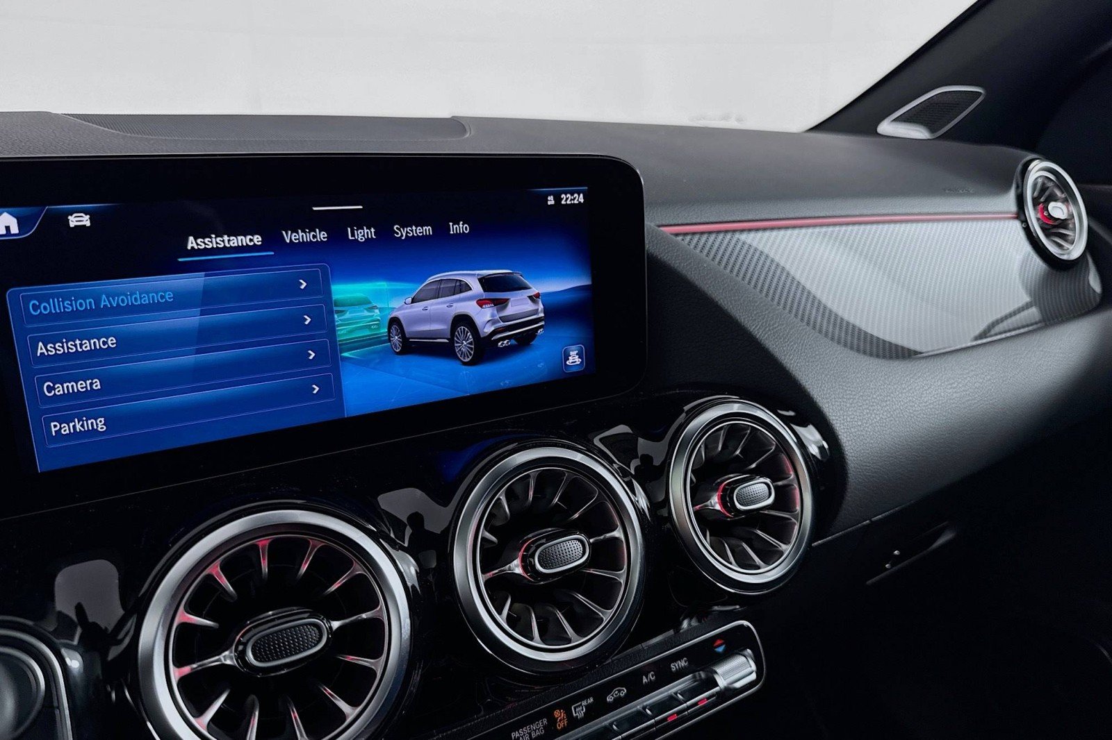 2026 Mercedes-Benz GLA AMG GLA 35 - Photo 19