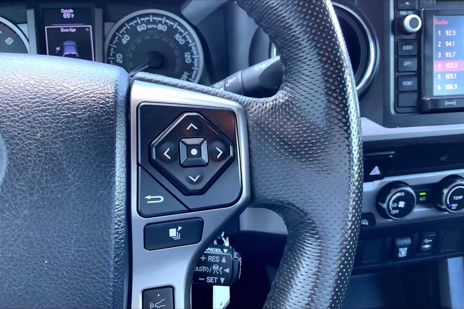 Used 2019 Midnight Black Metallic Toyota SR5 image 24