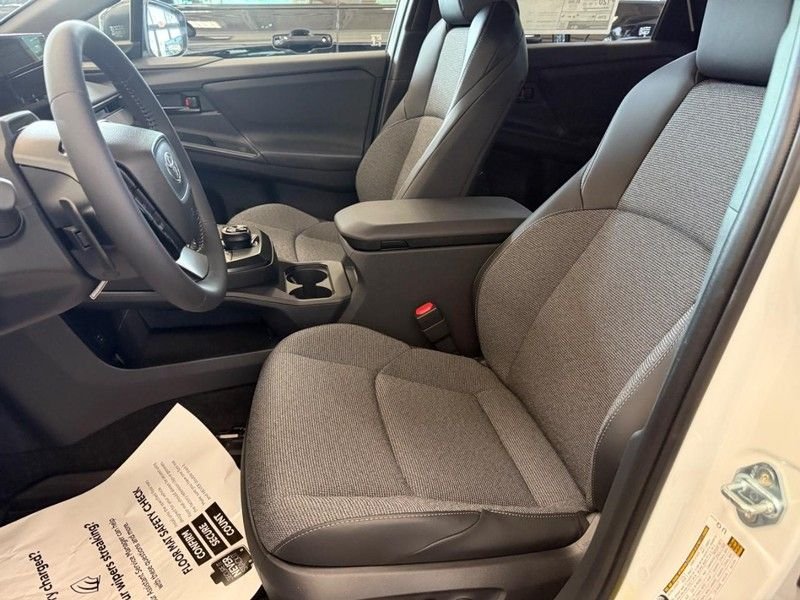 New 2026 Wind Chill Pearl Toyota XLE image 11