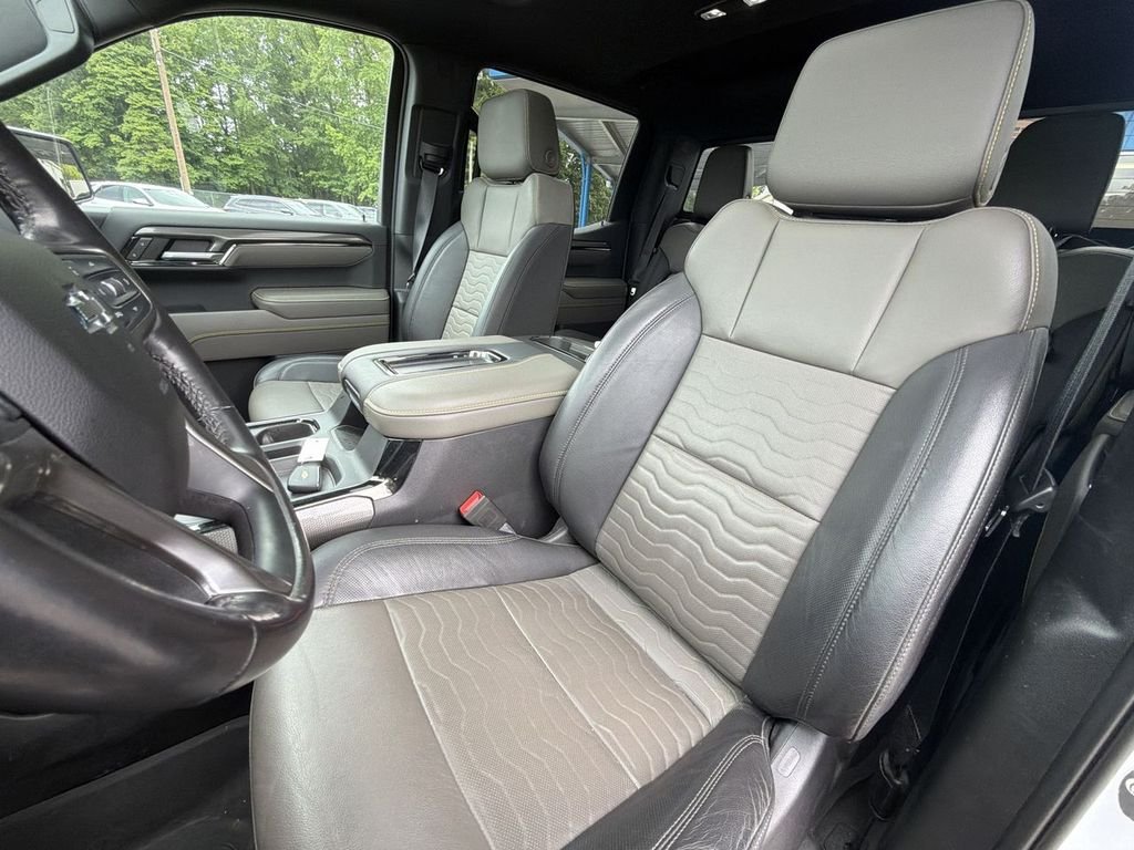 Used 2022 White Chevrolet ZR2 image 20