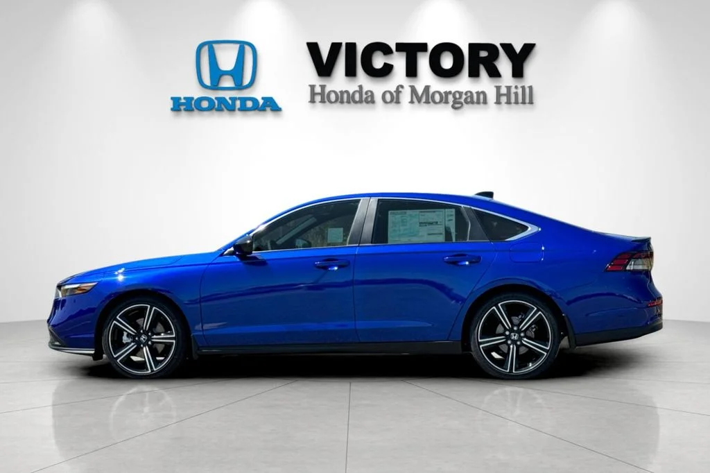 New 2025 Still Night Pearl Honda Sport image 7