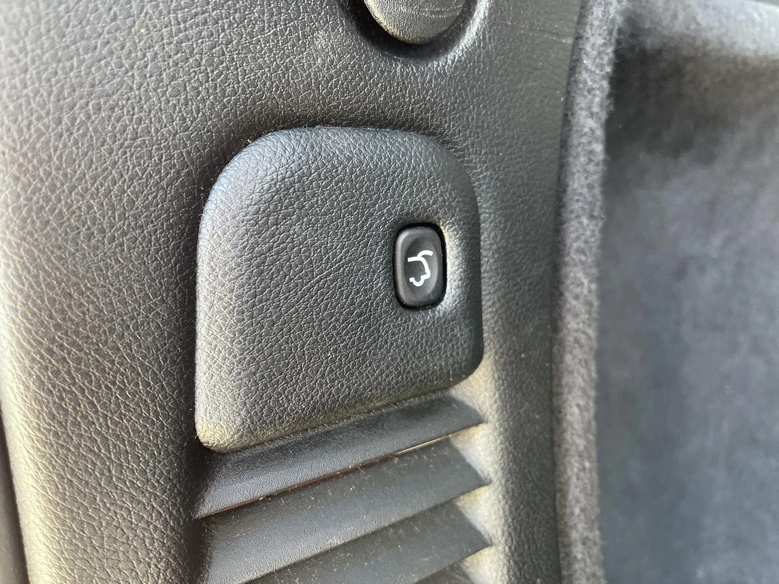 Used 2020 Red Dodge R/T image 44