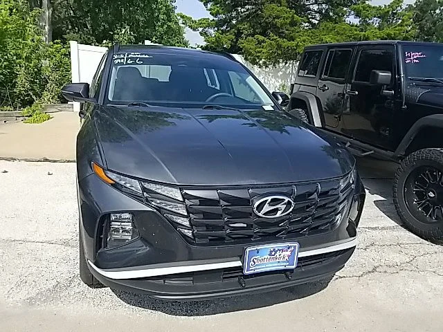 Used 2022 Gray Hyundai SEL image 6
