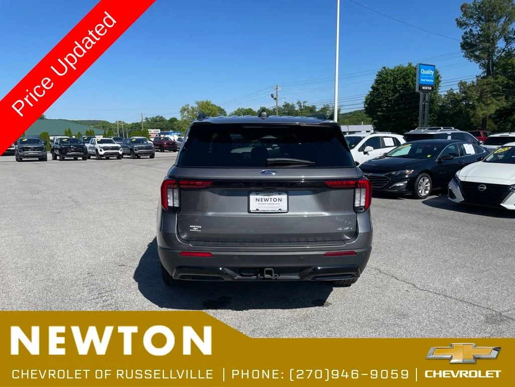 Used 2025 Gray Ford ST-Line image 41