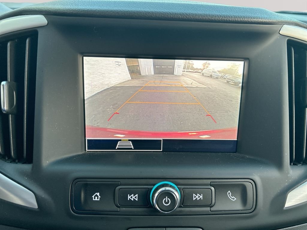 Used 2023 Red GMC SLE image 19