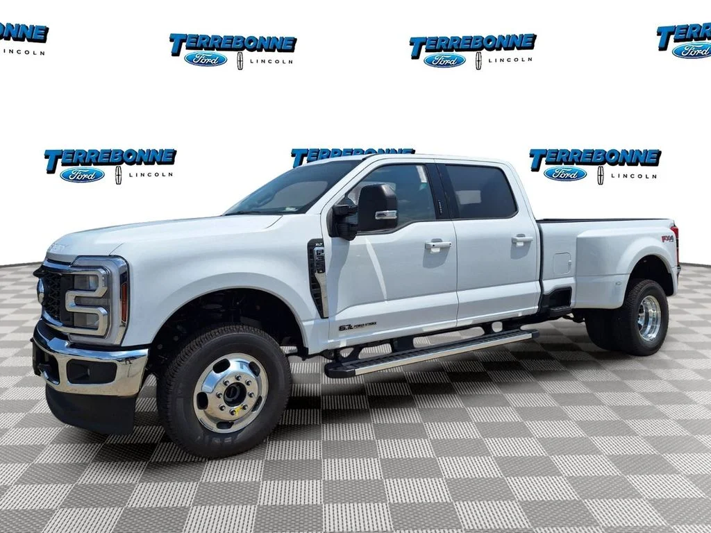 2026 Ford Super Duty F-350 XLT