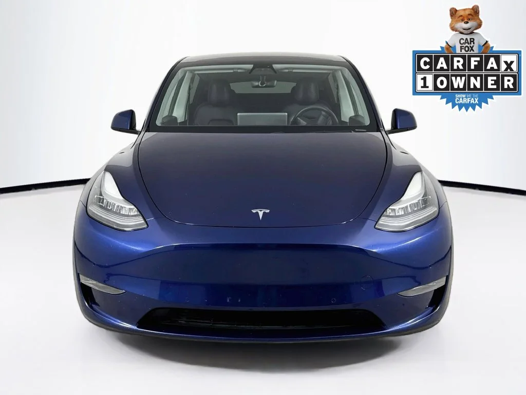 Used 2021 Deep Blue Metallic Tesla Long Range image 2