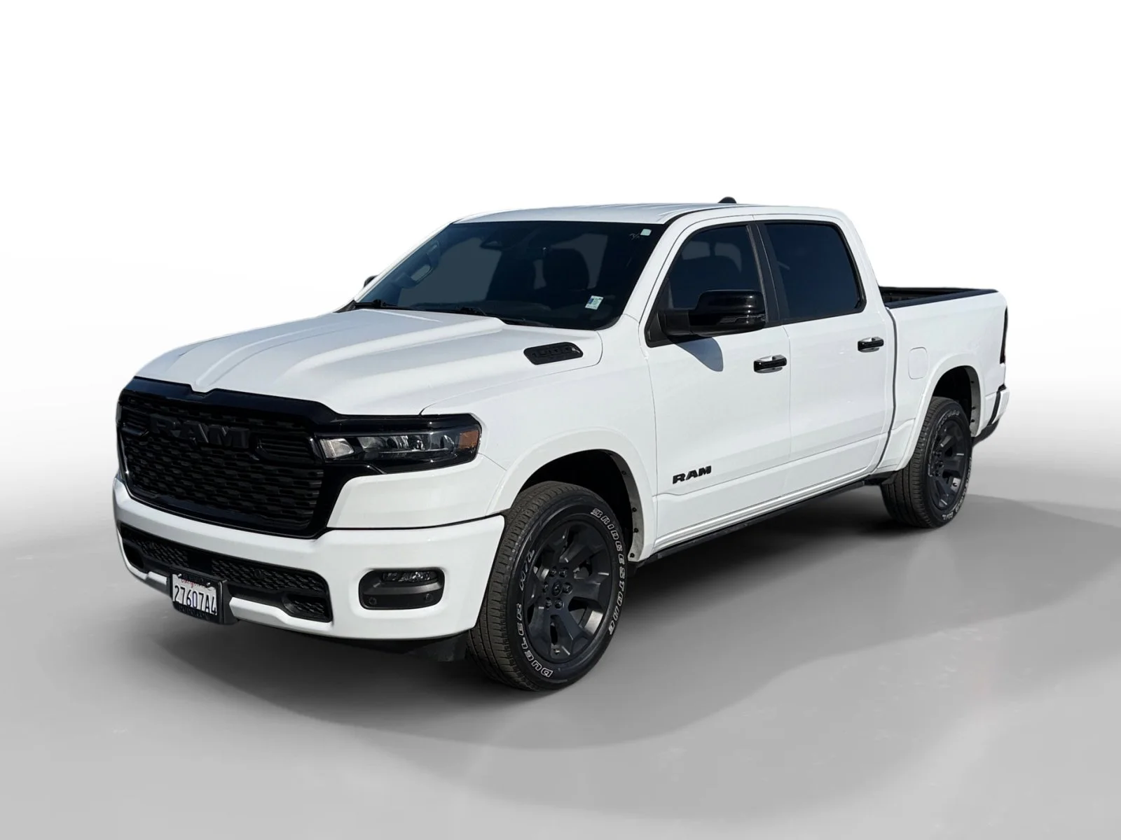 2025 RAM 1500 Big Horn/Lone Star 4x4 Crew Cab 5'7's photo