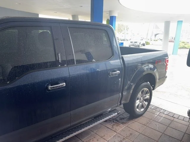 Certified Used 2019 Blue Ford XLT image 2