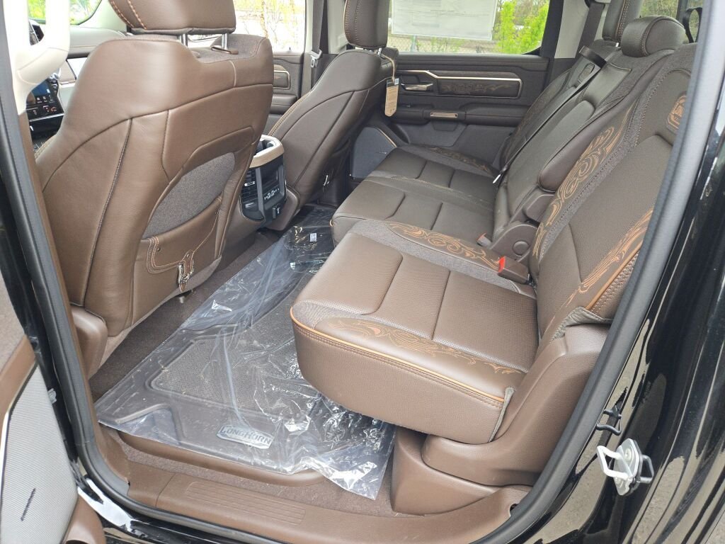 New 2026 Diamond Black Crystal Pearl-Coat Exterior Paint RAM Limited image 20