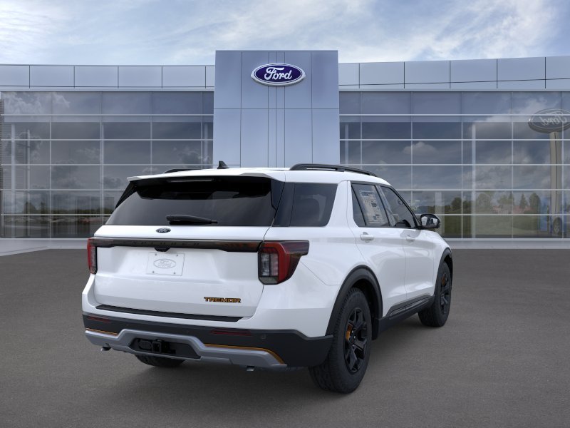 Used 2026 Star White Metallic Tri-Coat Ford Tremor® image 8
