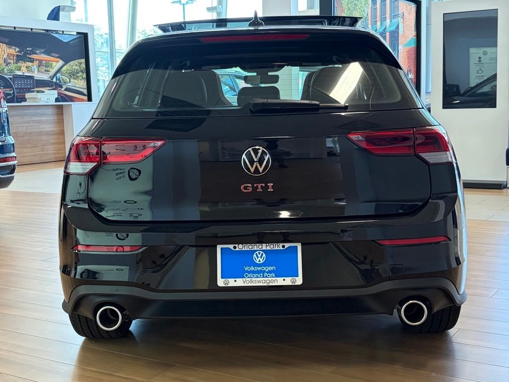 New 2026 Mythos Black Metallic Volkswagen 2.0T SE image 9
