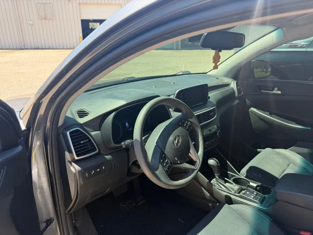 Used 2019 Gray Hyundai SEL image 9