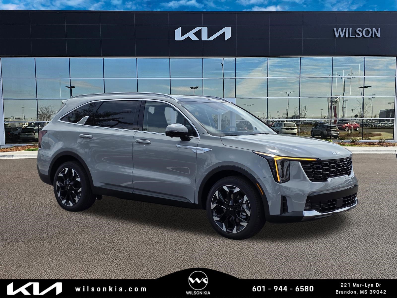 New 2026 Wolf Gray Kia SX image 1