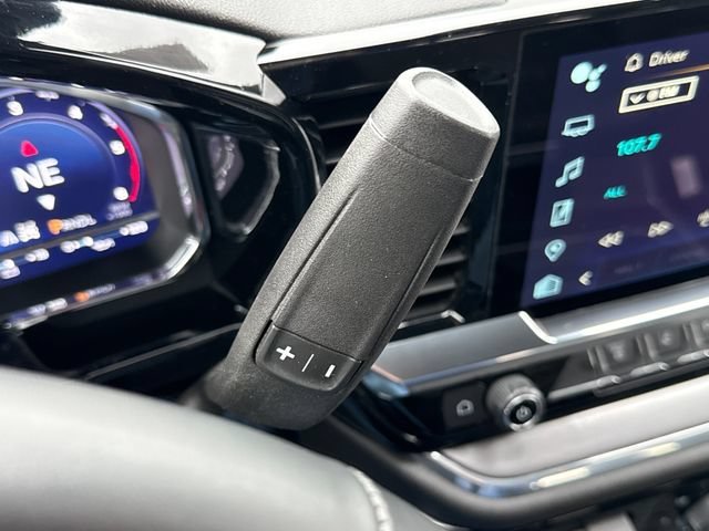 Used 2024 Lakeshore Blue Metallic Chevrolet High Country image 28