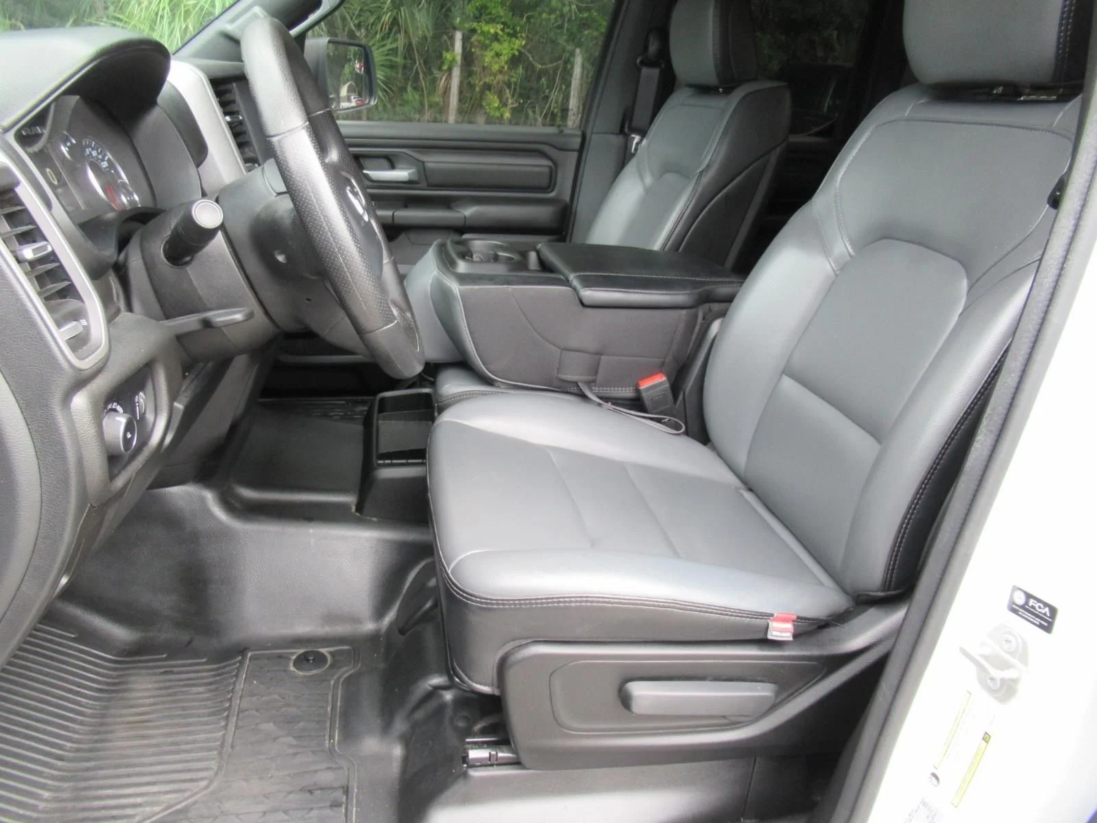 Used 2023 White Ram Tradesman image 18