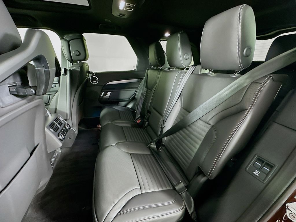 2026 Land Rover Discovery Gemini Edition - Photo 28