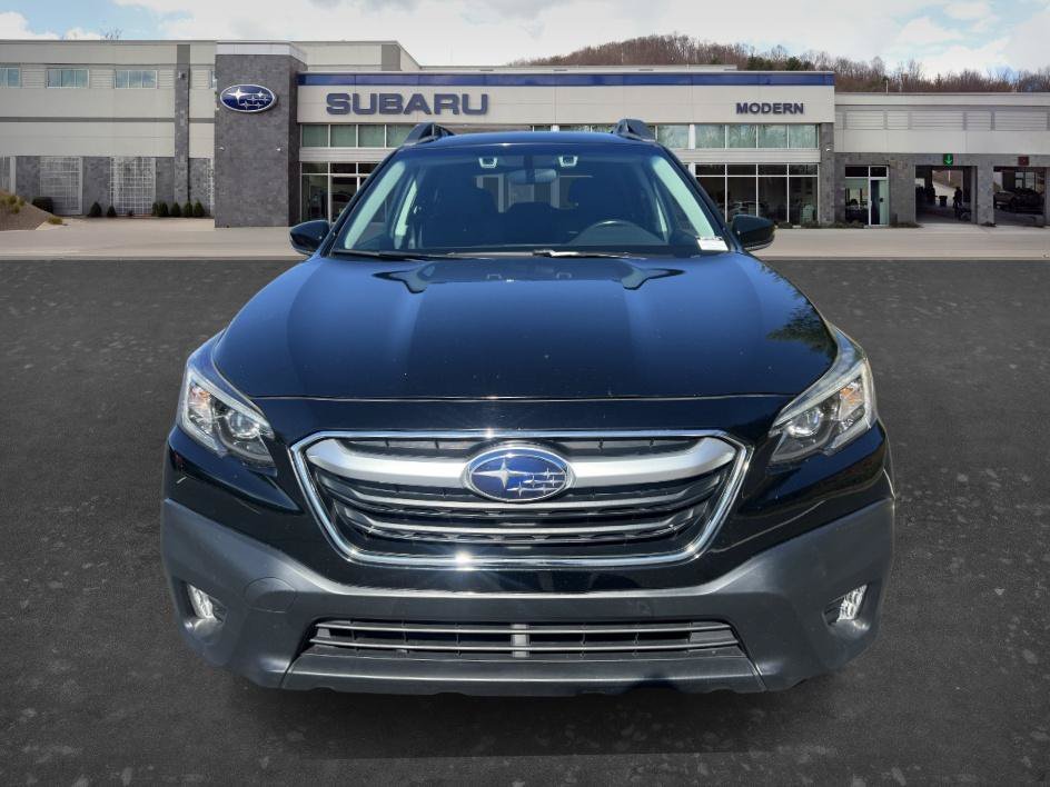Used 2021 Crystal Black Silica Subaru Premium image 2