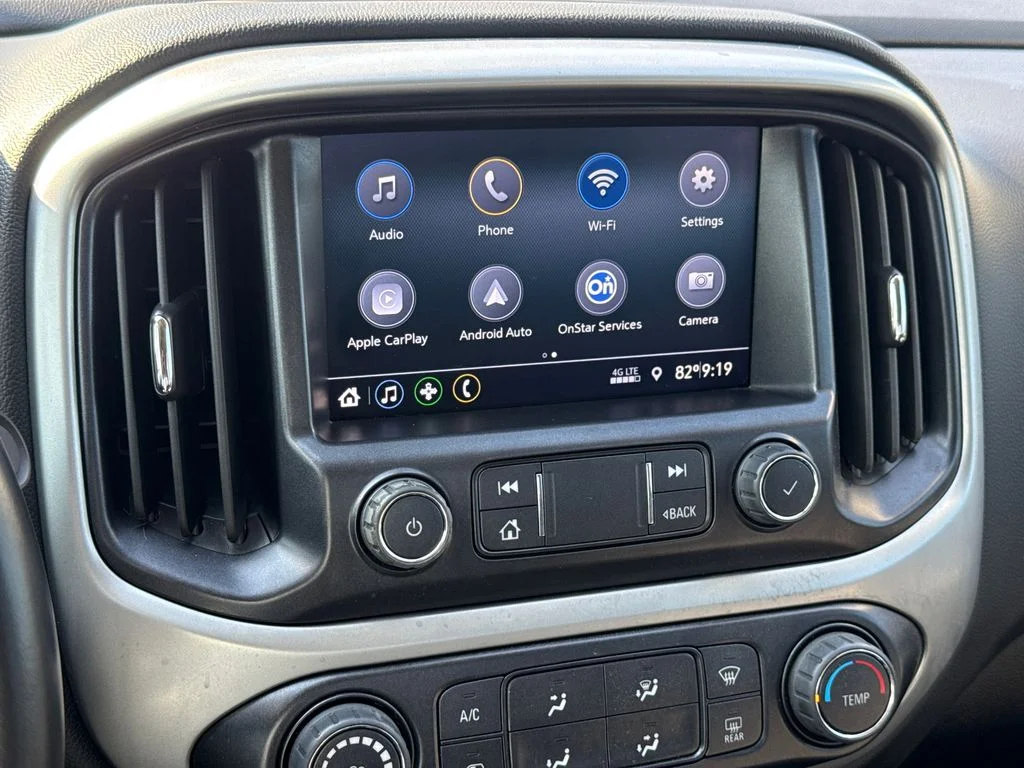 Used 2022 Blue Chevrolet LT image 23