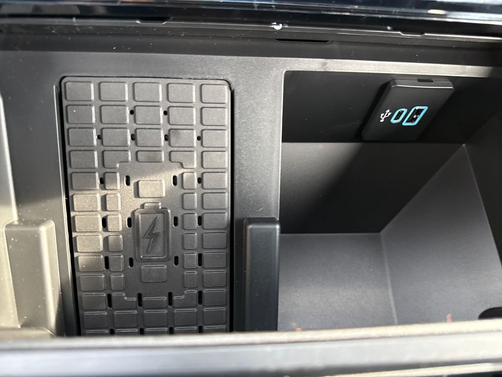 New 2026 Black Ford Lariat image 35